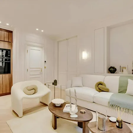 La Luna Sta Sorgendo Raiano